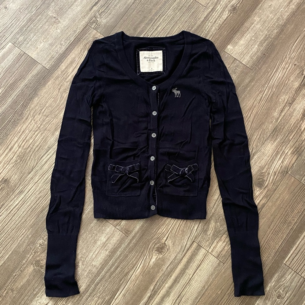 A&F cardigan